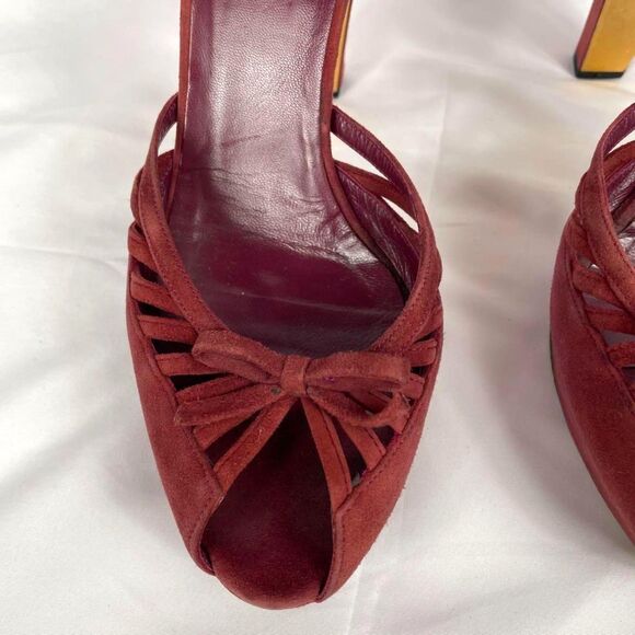 Gucci Red Suede Peep Toe Bow Accent Strappy Platform 5" Heels, EU 38/US 7.5, VTG - Picture 4 of 9
